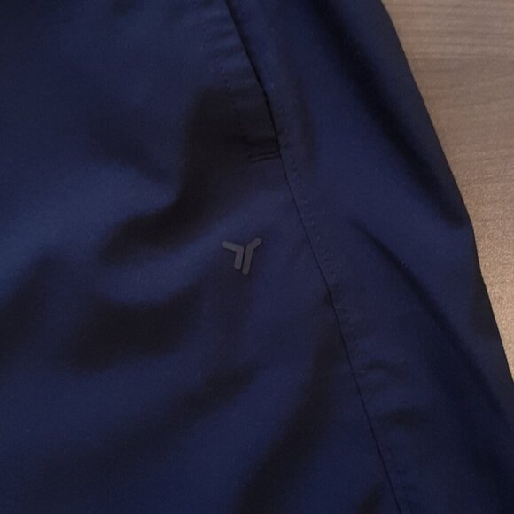 3/$20 OLD NAVY Essential Woven Workout Shorts 7" Inseam Athletic Sporty Pull On - Picture 7 of 13